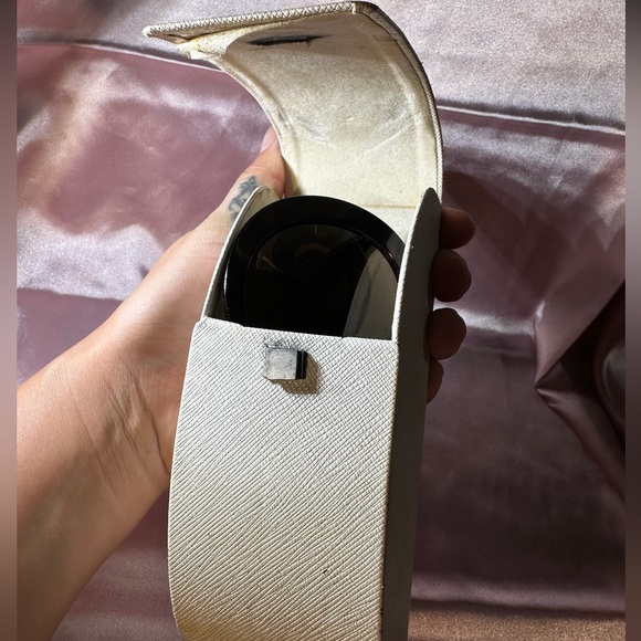 PRADA Minimal Baroque Sunglasses Brown - Picture 7 of 17